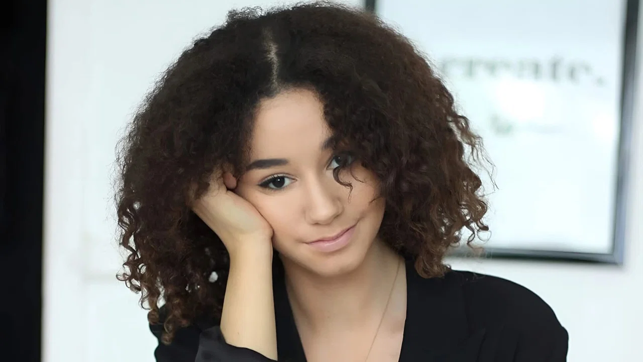 Lena Situations - Celui où ils disent au revoir